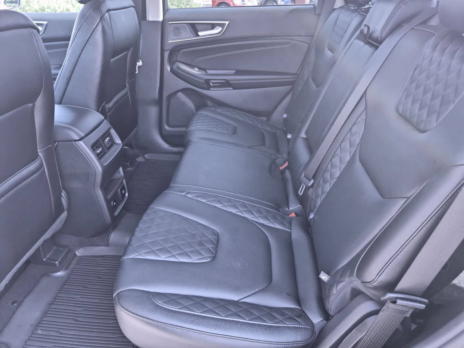 Certified 2024 Ford Edge Titanium AWD/4WD image 19