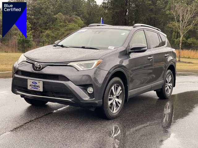 Used 2018 Toyota RAV4 XLE video 1