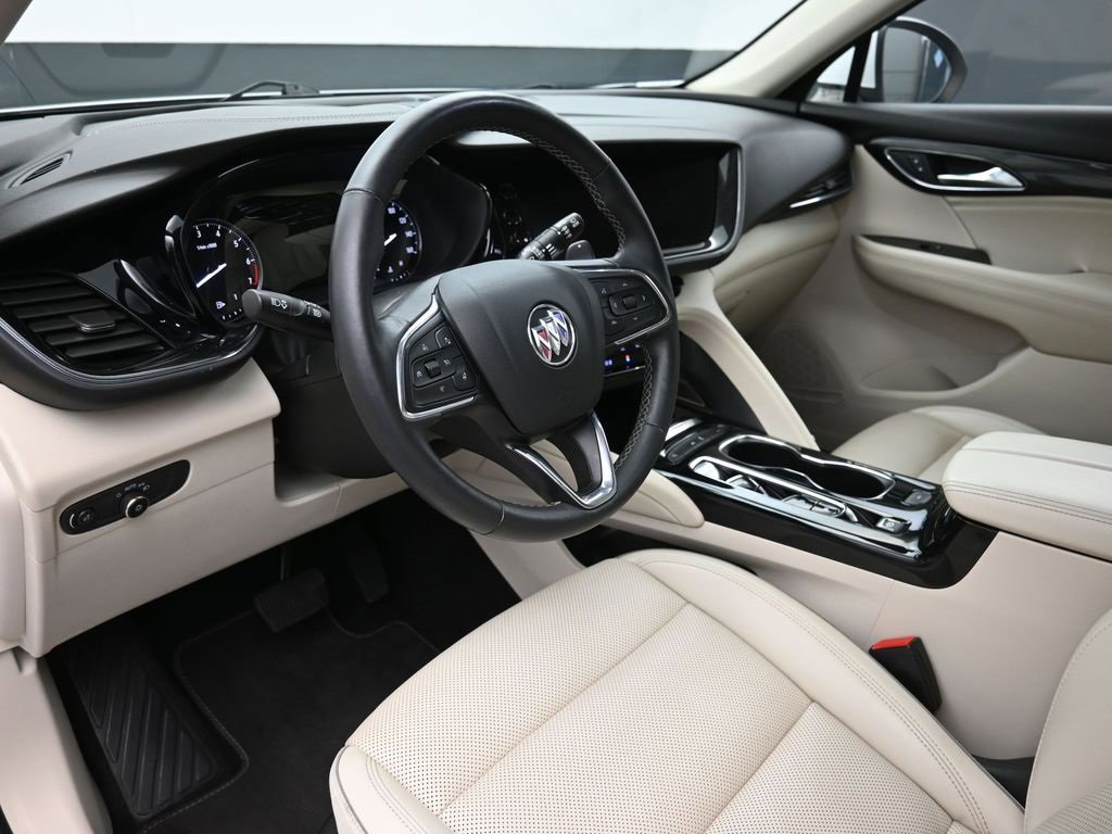 Used 2023 Buick Envision Essence image 18