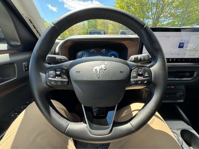 Certified 2025 Ford Bronco Sport Outer Banks w/ Outer Banks Tech Package+ AWD/4WD image 17