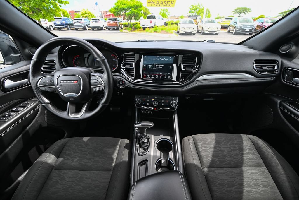 Used 2023 Dodge Durango SXT w/ Quick Order Package 2BK AWD/4WD image 30
