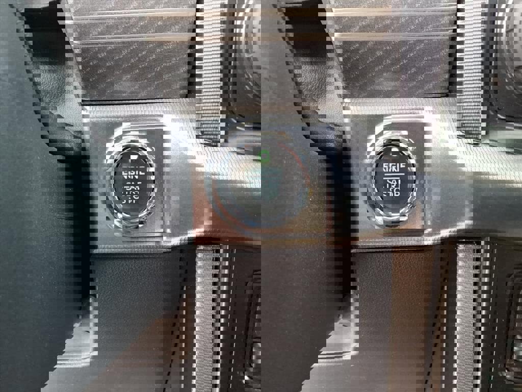 Certified 2022 Ford F150 Platinum w/ Equipment Group 701A High image 21