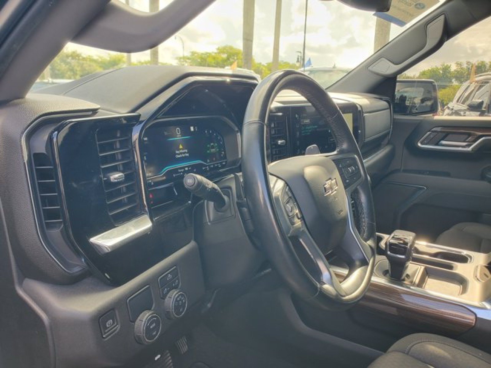 Used 2023 Chevrolet Silverado 1500 RST w/ LPO, Dark Essentials Package RWD image 9