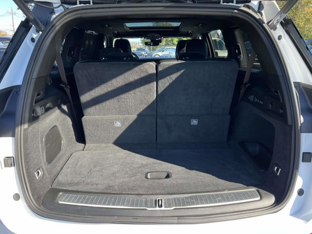 Used 2023 Jeep Grand Cherokee L Summit w/ High Altitude Package image 9