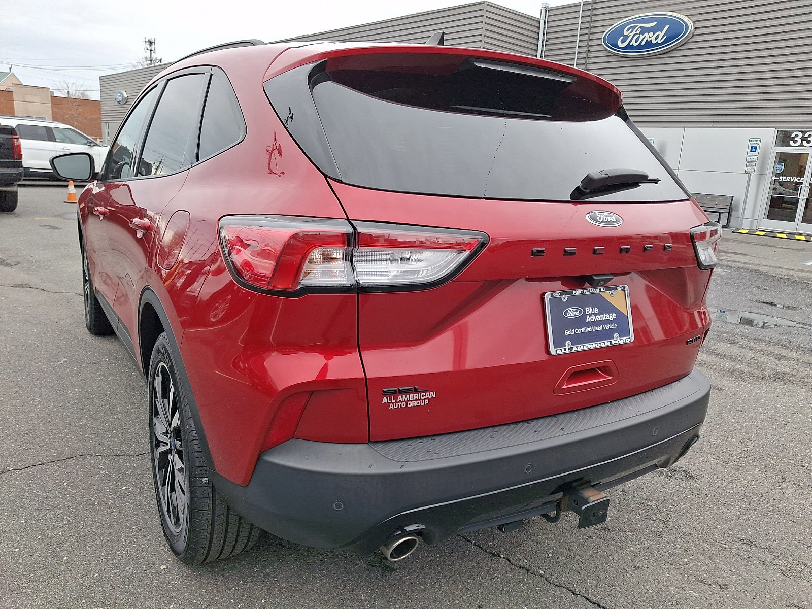 Certified 2022 Ford Escape SEL w/ SEL Stealth AWD Package image 8