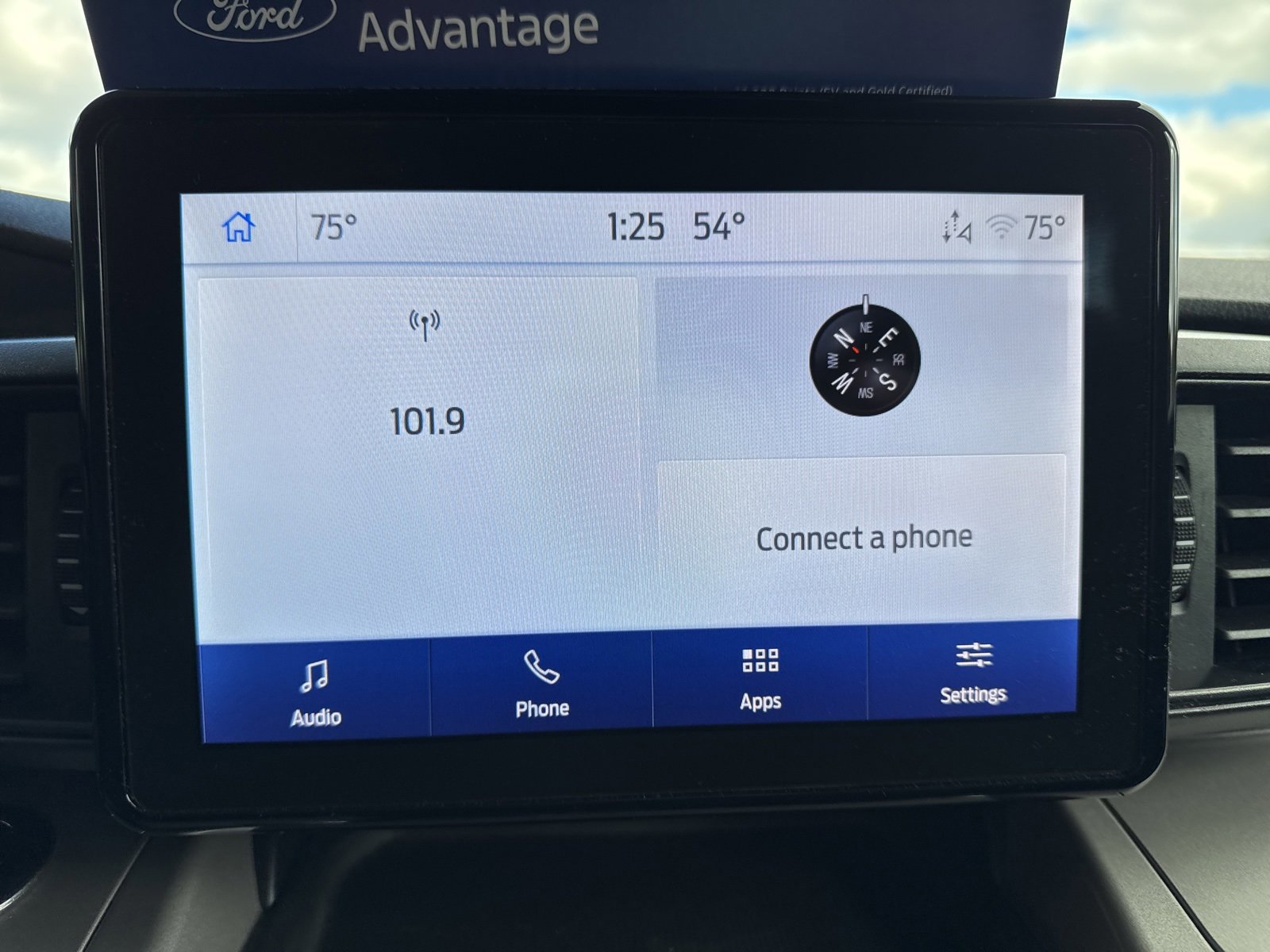 Certified 2023 Ford Explorer XLT image 31