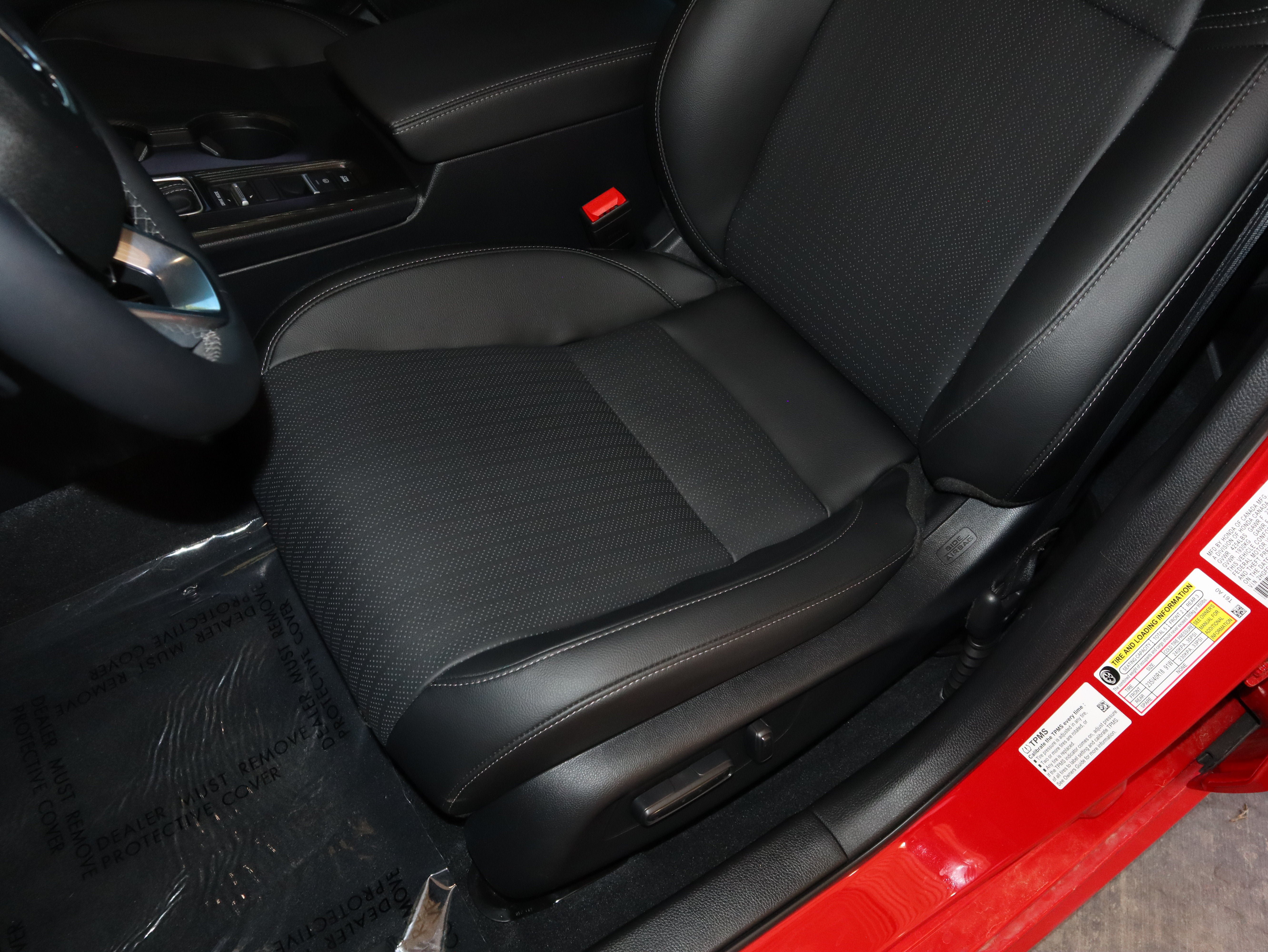 Used 2025 Honda Civic Sport image 32