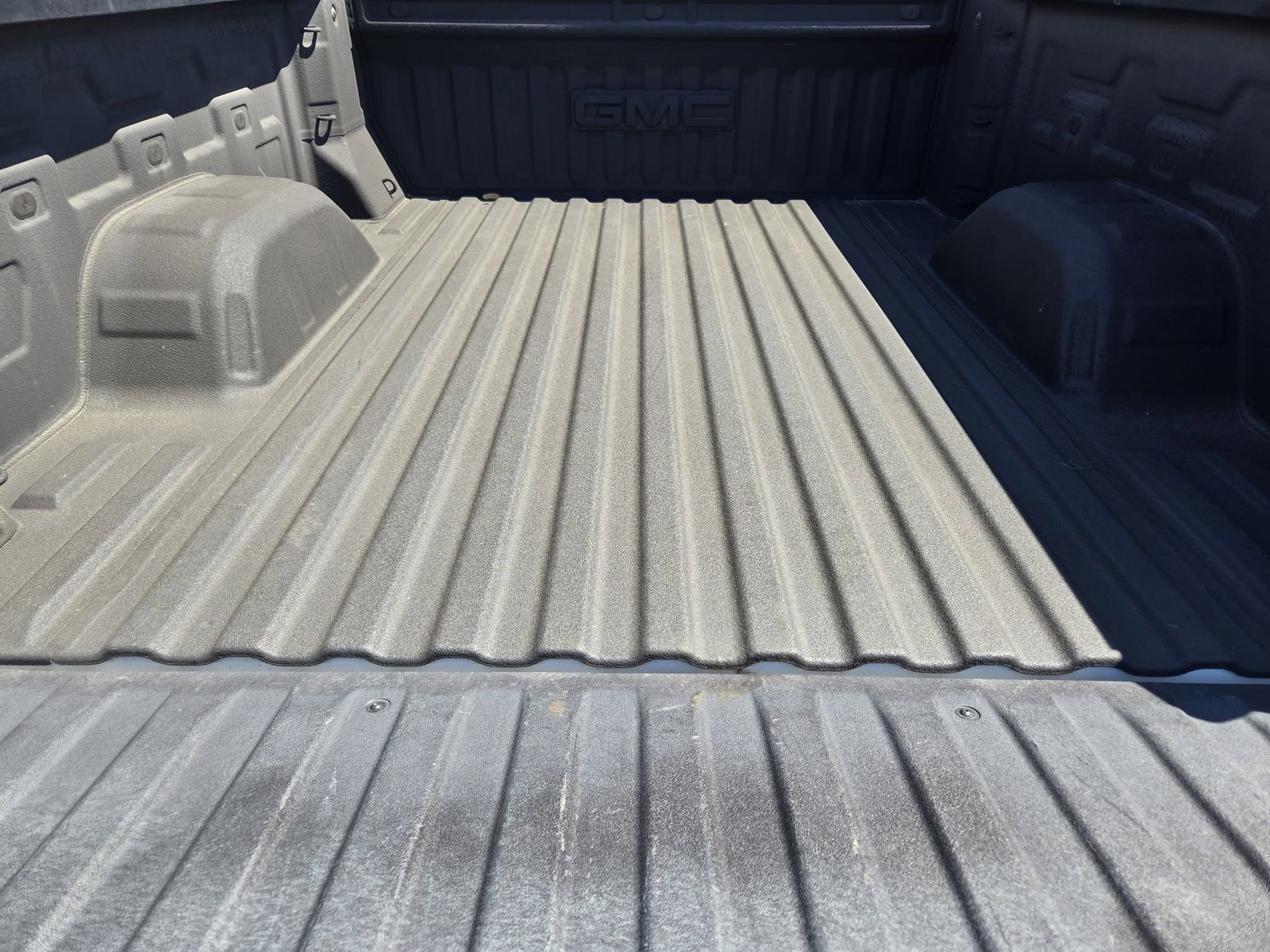 Used 2023 GMC Sierra 1500 SLE image 31