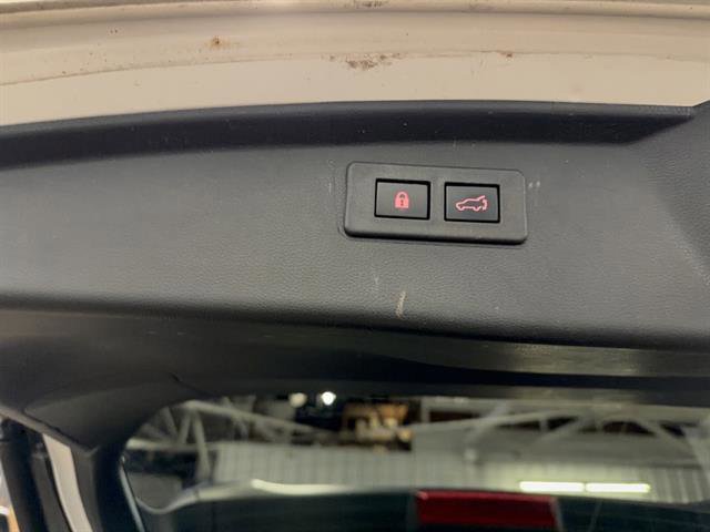 Used 2022 Subaru Outback Limited image 21