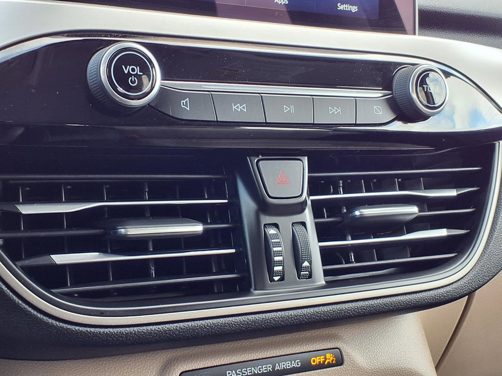 Certified 2022 Ford Escape SEL image 15