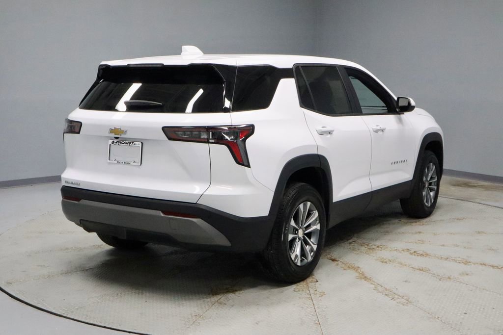 Used 2025 Chevrolet Equinox LT FWD image 10