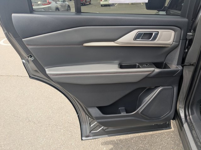 Certified 2025 Ford Explorer Active AWD/4WD image 26