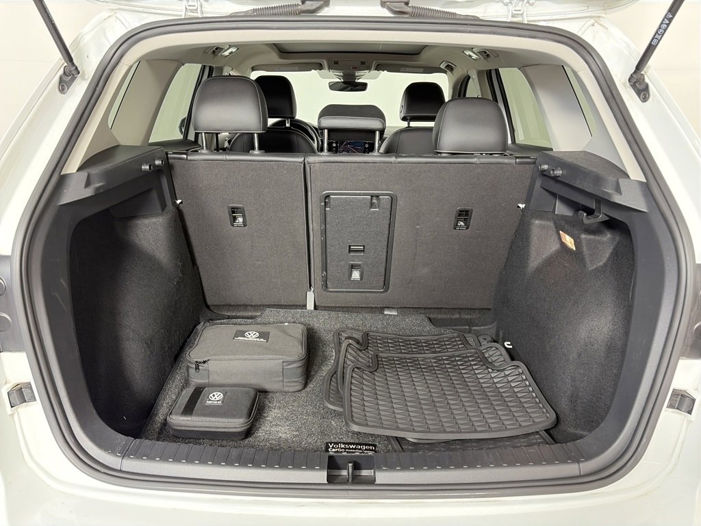 Used 2022 Volkswagen Taos SEL w/ Panoramic Sunroof Package image 27