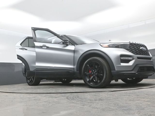 Certified 2023 Ford Explorer ST w/ Equipment Group 401A AWD/4WD image 31