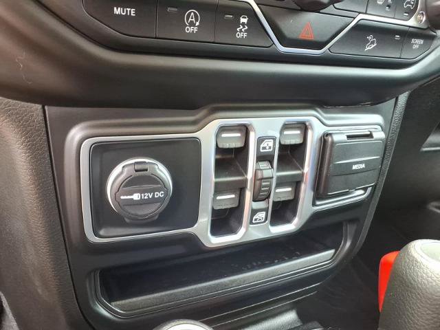 Used 2020 Jeep Wrangler Unlimited Sport AWD/4WD image 19