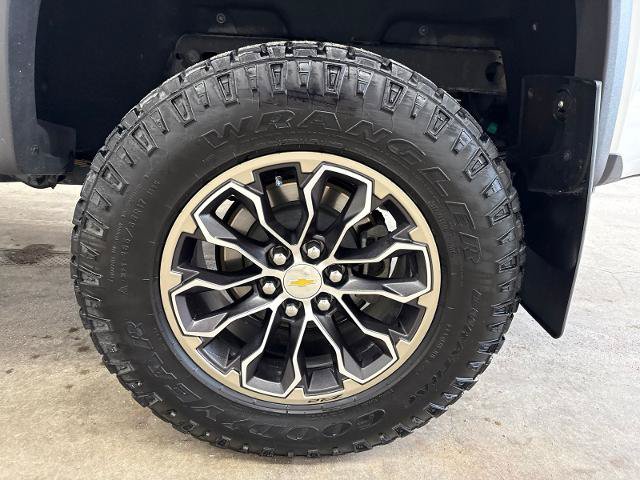 Used 2019 Chevrolet Colorado ZR2 AWD/4WD image 13