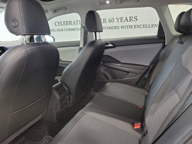 Used 2022 Volkswagen Taos SE image 23