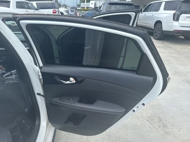 Used 2024 Kia Forte GT-Line w/ GT-Line Premium Package FWD image 15