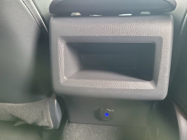 Used 2024 Toyota Camry SE FWD image 19