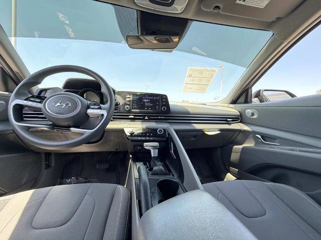 Used 2023 Hyundai Elantra SEL FWD image 17