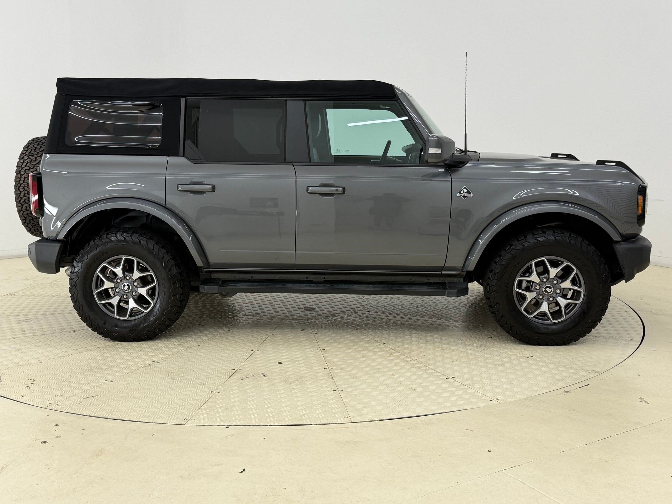 Certified 2021 Ford Bronco Outer Banks AWD/4WD image 8