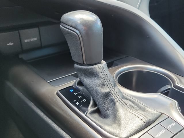 Used 2023 Toyota Camry SE FWD image 32