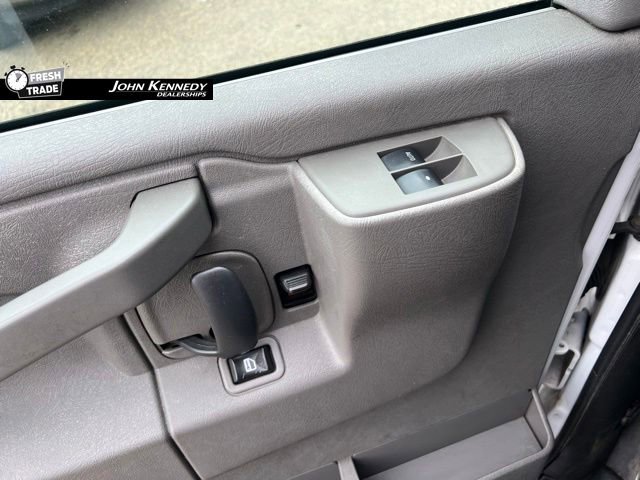 Used 2020 GMC Savana 2500 w/ Enhanced Convenience Package RWD image 14