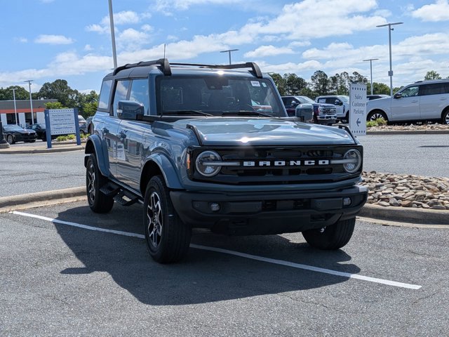 Certified 2023 Ford Bronco Outer Banks AWD/4WD image 2