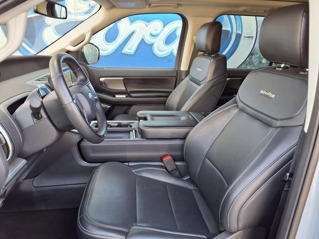 Certified 2025 Ford Expedition Max Platinum image 14