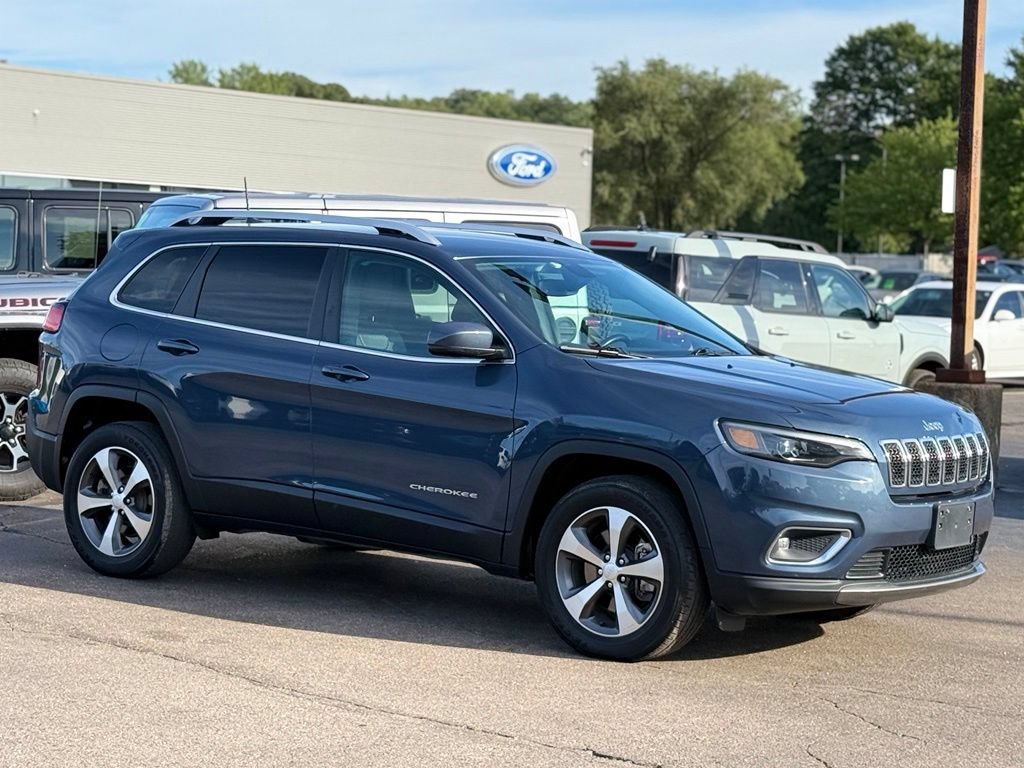 Used 2020 Jeep Cherokee Limited AWD/4WD image 27