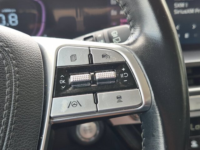 Used 2025 Kia Telluride S FWD image 17