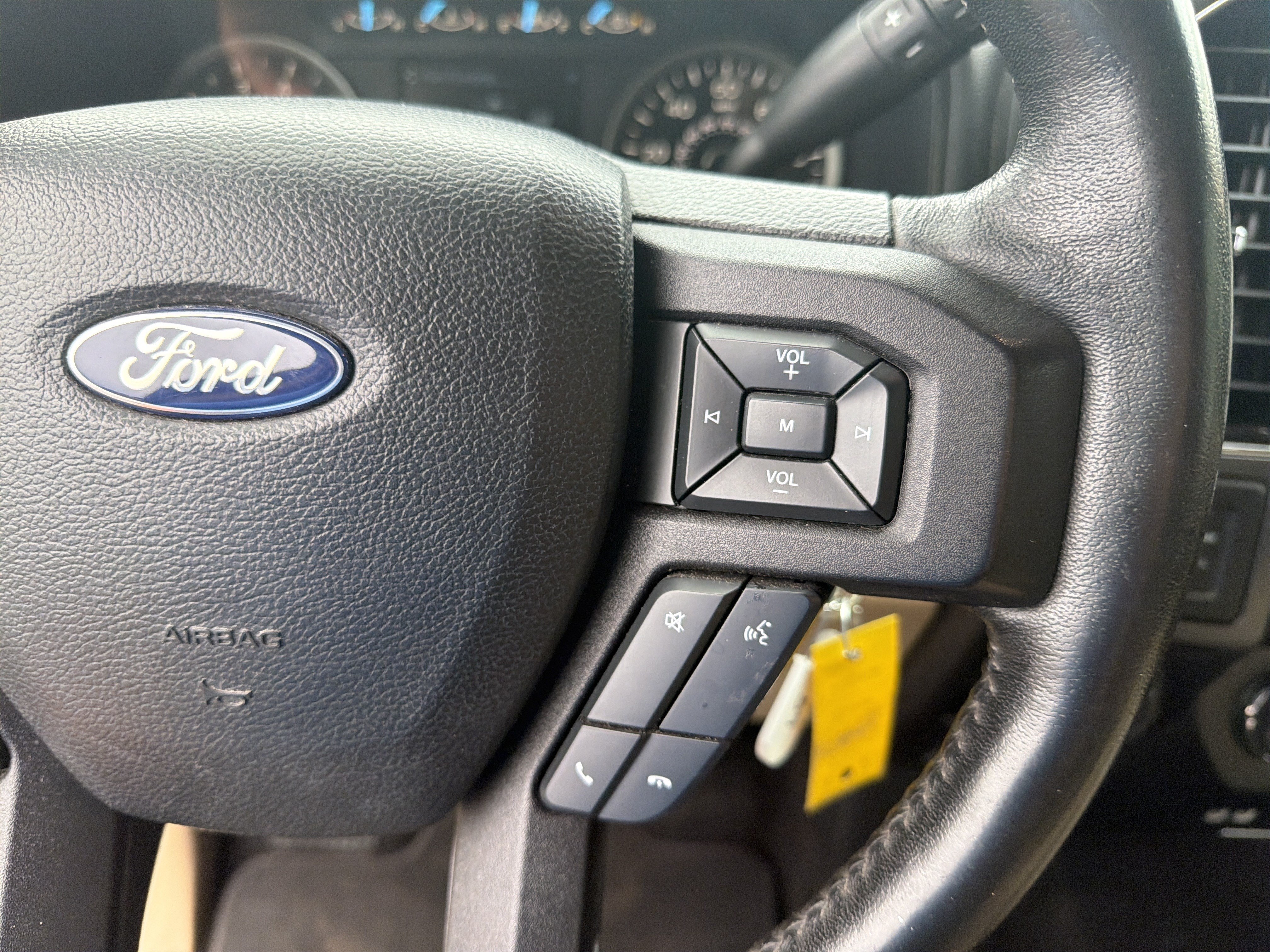 Certified 2018 Ford F150 XLT w/ Equipment Group 302A Luxury AWD/4WD image 34
