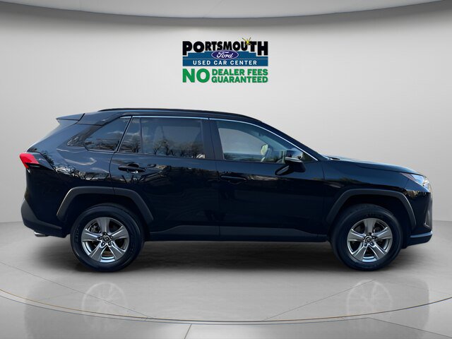 Used 2024 Toyota RAV4 XLE AWD/4WD image 6