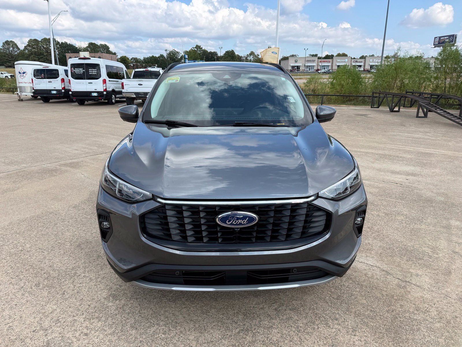 Certified 2024 Ford Escape Platinum AWD/4WD image 2