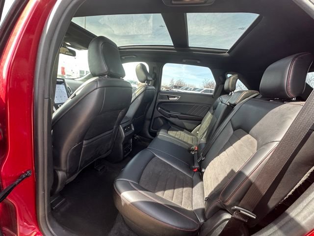 Certified 2023 Ford Edge ST-Line AWD/4WD image 13