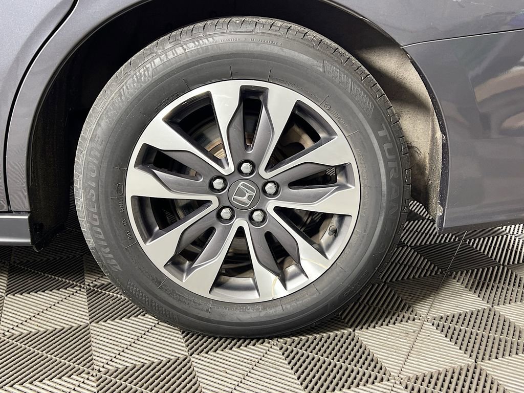 Used 2023 Honda Odyssey EX-L image 37