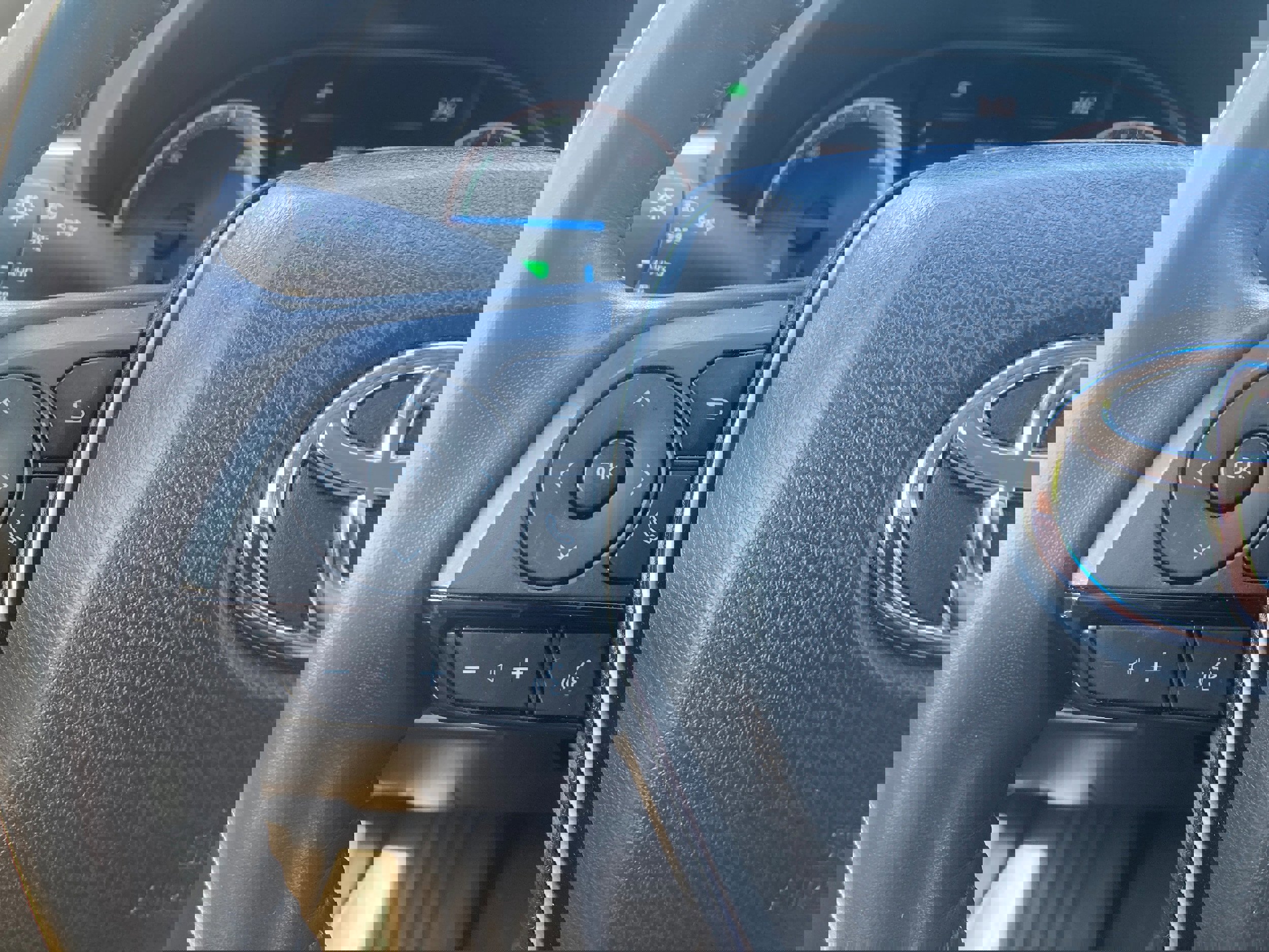 Used 2021 Toyota Venza XLE w/ Softex Package image 19