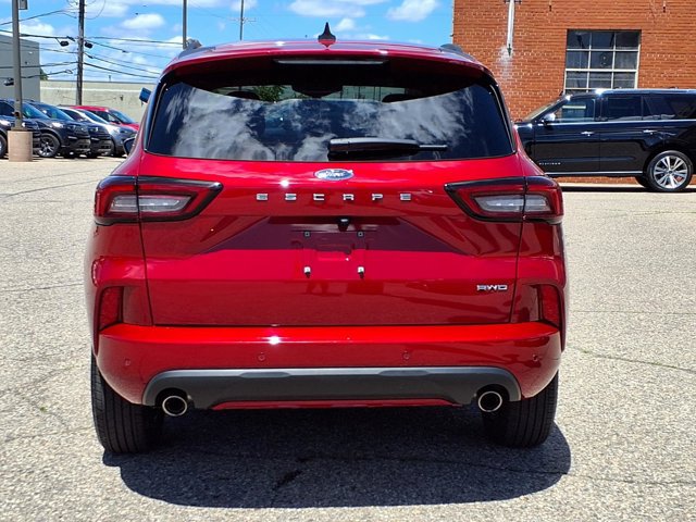 Certified 2024 Ford Escape ST-Line w/ Tech Pack #1 AWD/4WD image 22