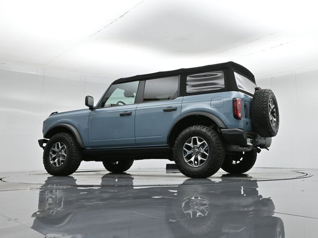 Certified 2021 Ford Bronco Badlands image 4