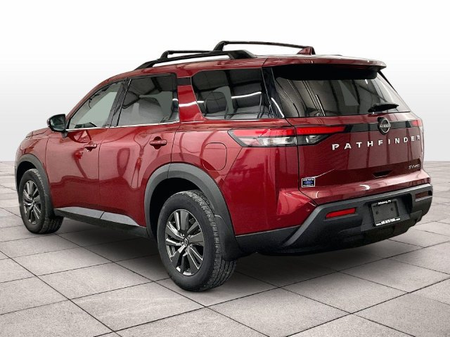 Used 2022 Nissan Pathfinder SV AWD/4WD image 10