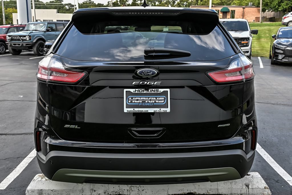 Certified 2023 Ford Edge SEL w/ Convenience Package AWD/4WD image 7