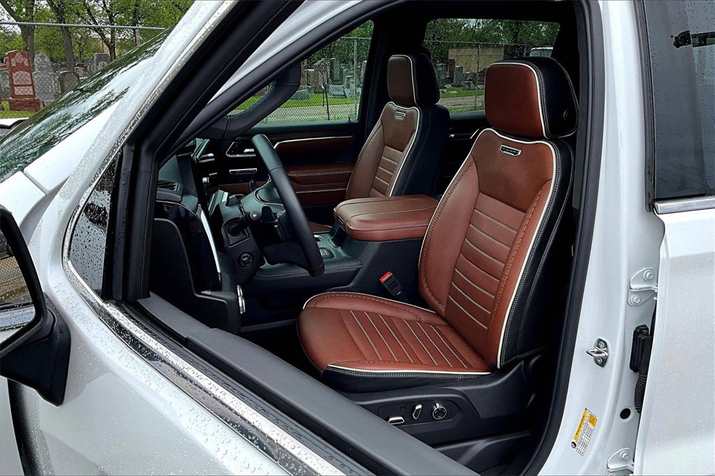 Used 2024 GMC Sierra 1500 Denali Ultimate image 25