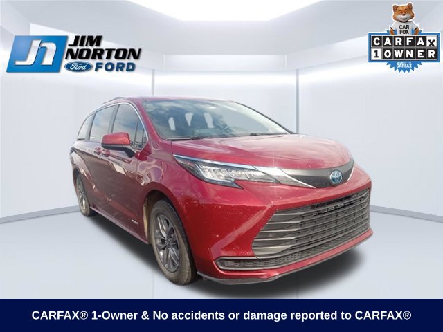 Used 2021 Toyota Sienna LE