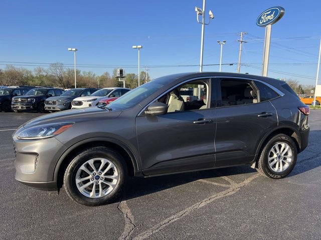 Certified 2022 Ford Escape SE w/ Convenience Package image 3