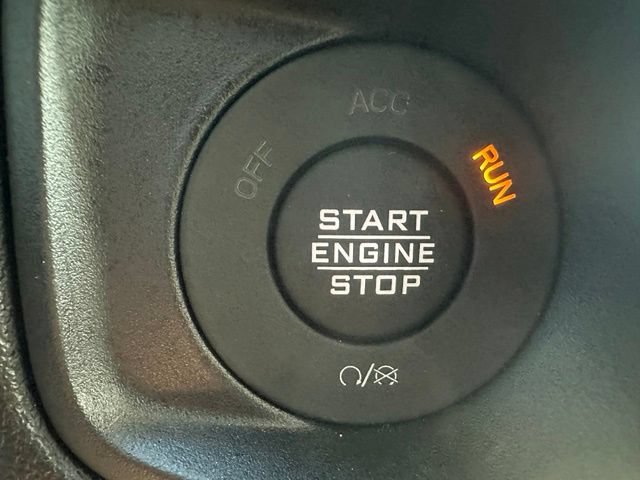 Used 2026 Jeep Gladiator Sport AWD/4WD image 17