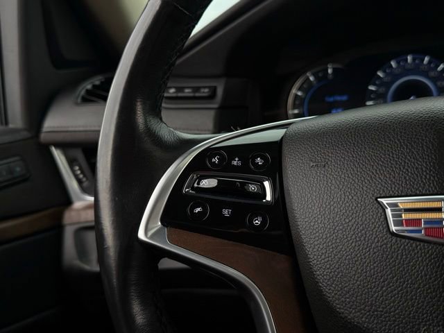 Used 2019 Cadillac Escalade Premium Luxury image 24
