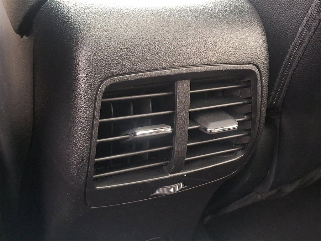 Certified 2022 Ford Escape Titanium w/ Titanium Elite Package image 11