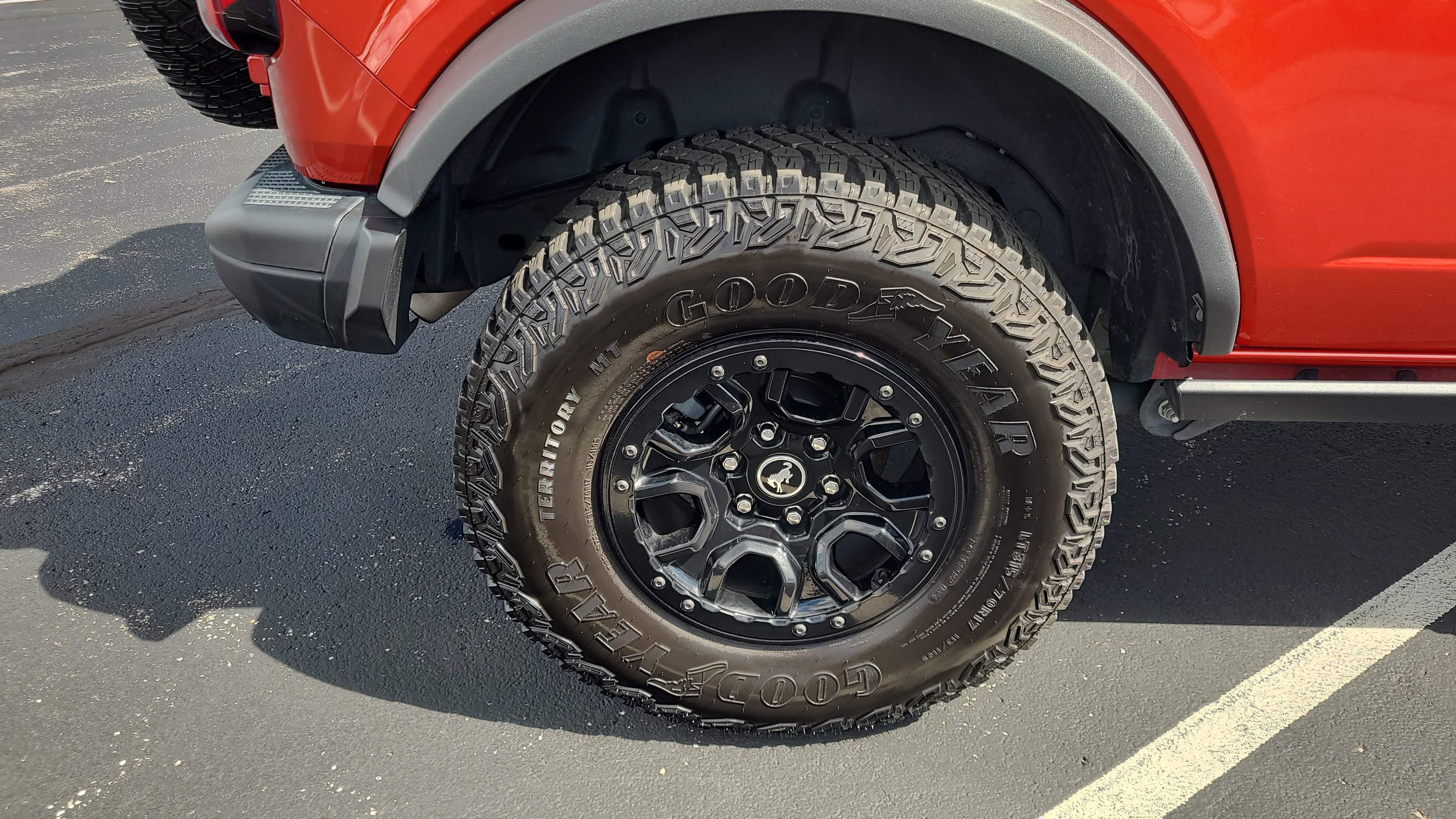 Certified 2024 Ford Bronco Badlands AWD/4WD image 11