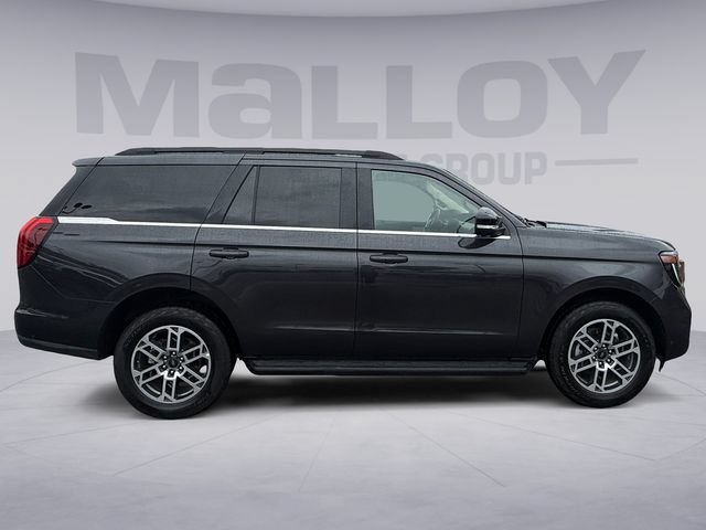 Certified 2025 Ford Expedition Active AWD/4WD image 6