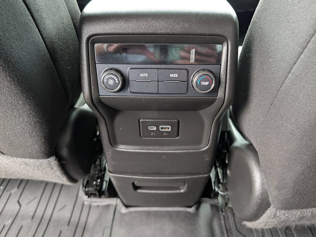 Used 2020 GMC Acadia SLE FWD image 26